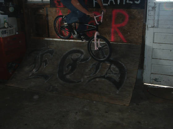 stevepedalsmithstall.jpg